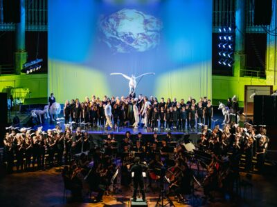 Ein großes Orchester auf der Wiener Konzerthaus-Bühne